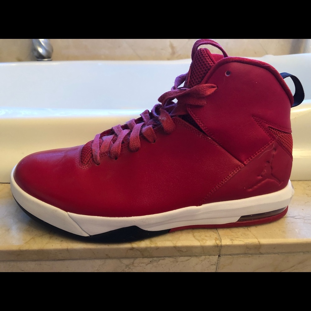 Air Jordan men’s sneakers